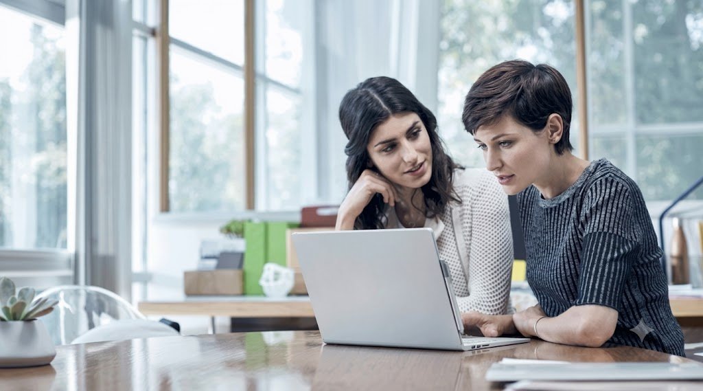 Student and career counsellor reviewing education and career options during a guidance session