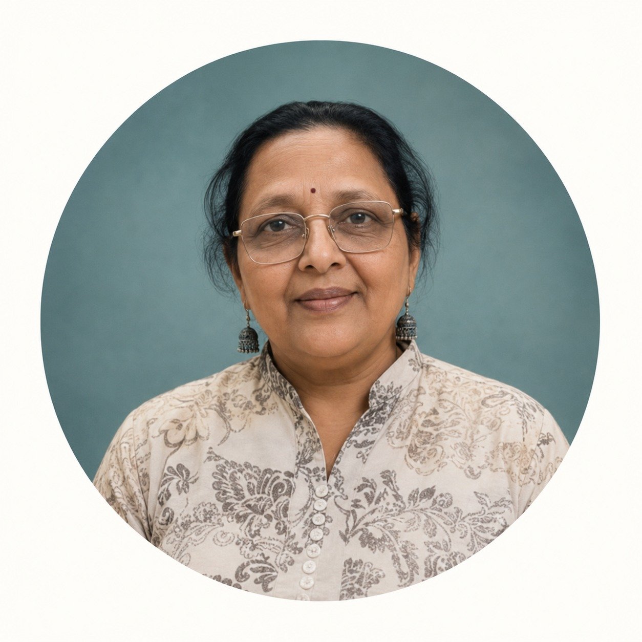 Portrait of Smita Sharma, a teacher and parent sharing a career guidance testimonial